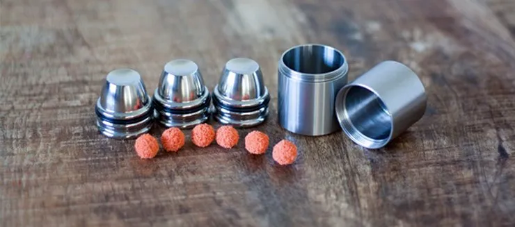 Micro Cups and Shells by Leo Smetsers